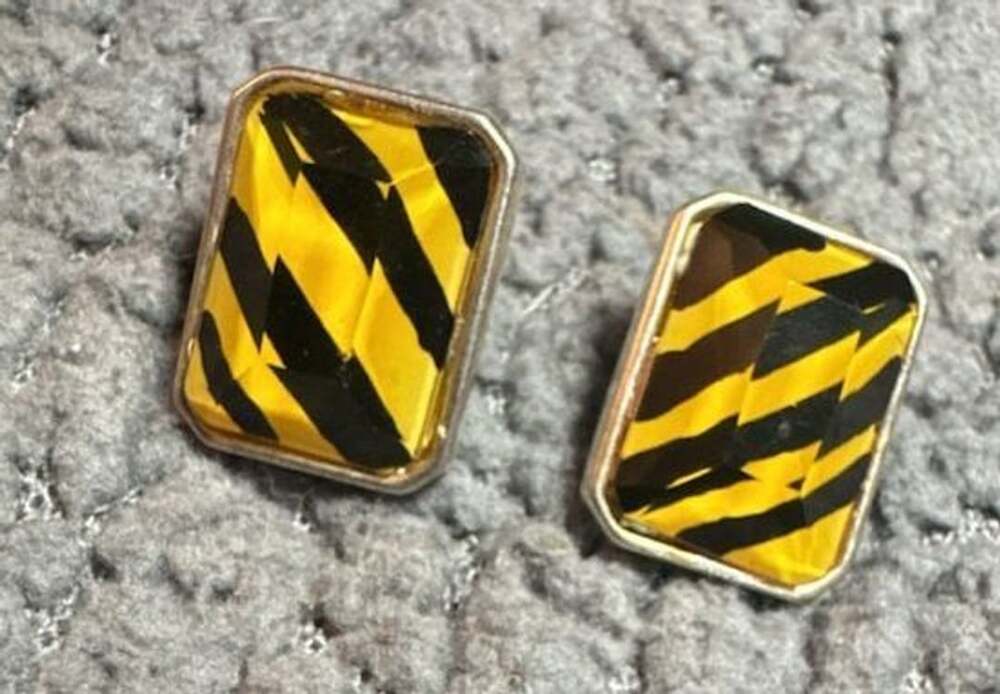 Unbranded Black Yellow Caution Stripe Stud Earrings